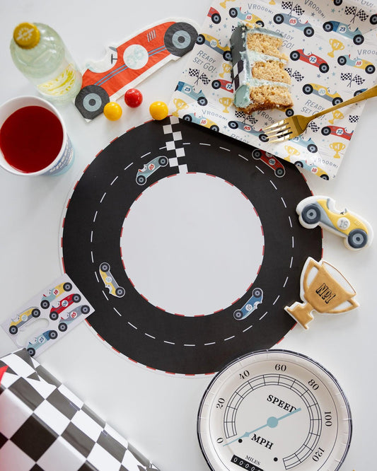Race Pattern Plate 8 ct., Race Car Birthday, Race Car Party